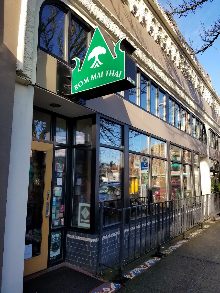 Rom Mai Thai Restaurant